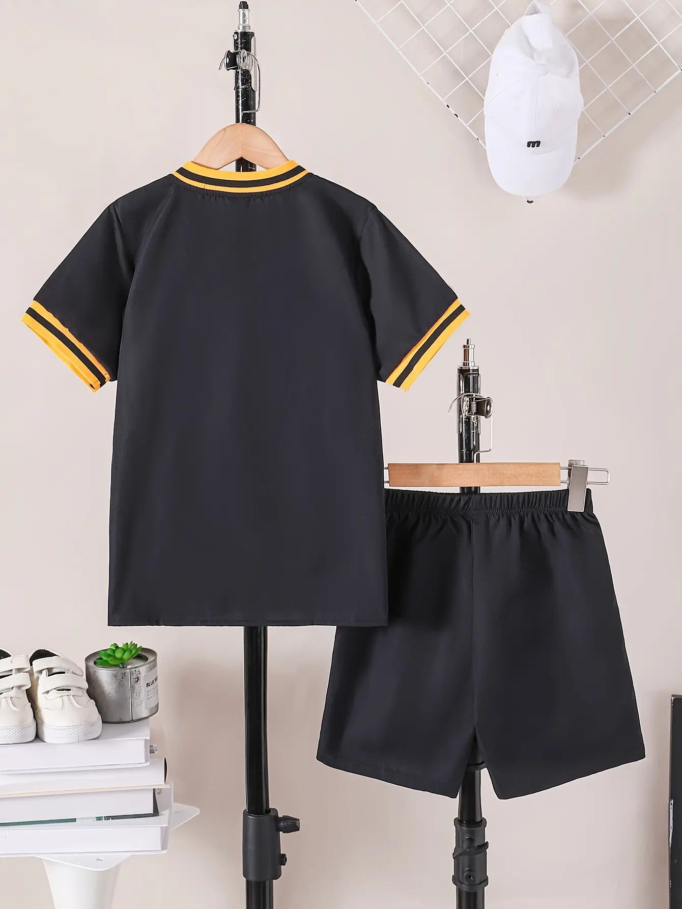 Boys' Polyester-Cotton Woven Casual Set image 9