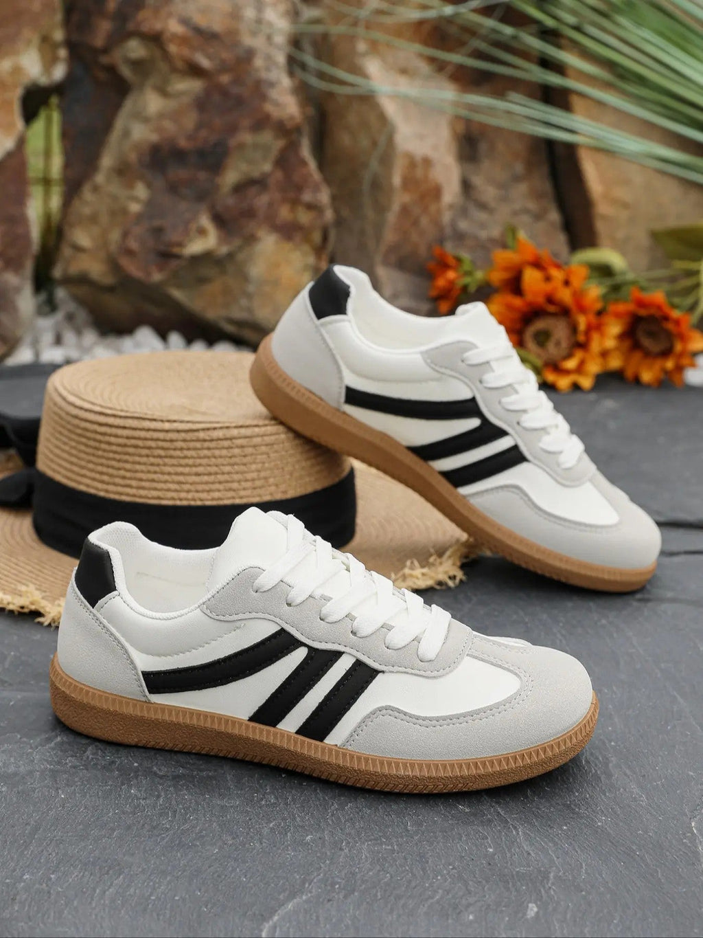 Women's PU Casual Walking Shoes image 2